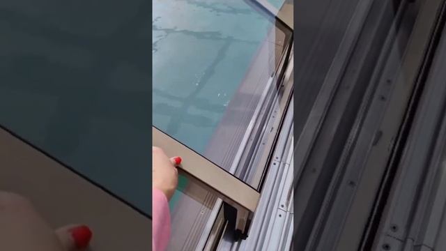 Сдвижной купол для бассейна из монолитного поликарбоната в Казани🌊 #куполдлябассейна #бассейндлядач