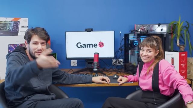 Bu Ürünleri İlk 11'e Koy Şampiyon Olur - BÜYÜK İNDİRİMLİ OYUNCU EKİPMANLARI смотреть онлайн