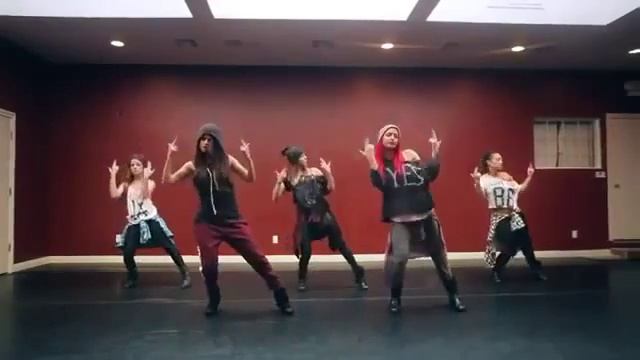 Everybody Knows Селена Гомес 'Everybody Knows D  chebag' http   znaju net смотреть онлайн