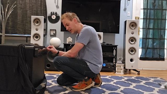 REL HT 1510 Predator Subwoofer, unboxing! смотреть онлайн