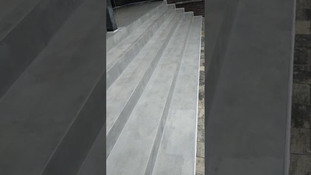 микроцемент на крыльце