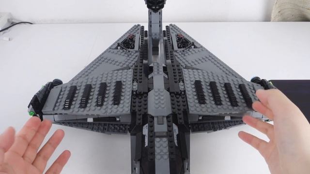 乐高星球大战 辩护者号75323 смотреть онлайн