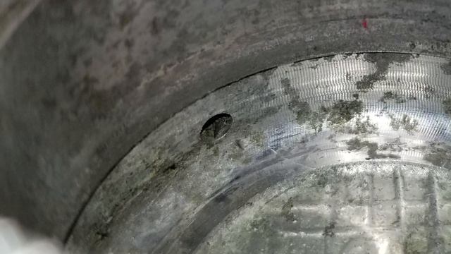 Sidebar: Polished Rear Brake Caliper смотреть онлайн