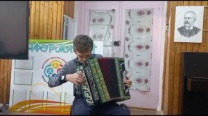 Д. Циполи "Менуэт", В. Иванов "Юмореска".