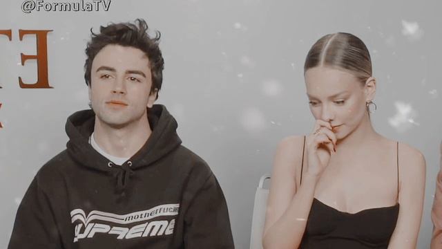 ester expósito + itzan escamilla || labios de cereza смотреть онлайн