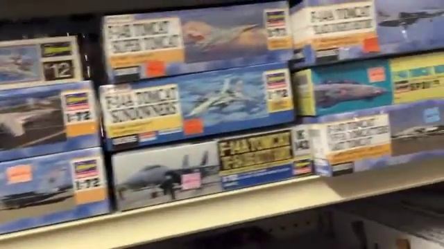 Model Kits Cars, Planes and Monsters смотреть онлайн