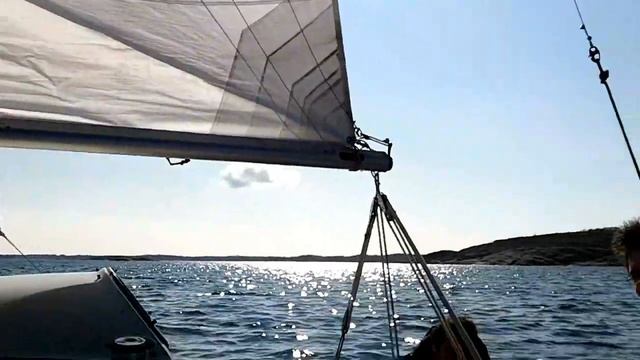 Sailing the Trimaran Zephyr. 24 april 2012