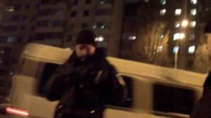 Бывший взяточник-гаишник - (полицейский) издевается над водителем. Ч1