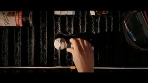 Queen - The Show Must Go On (Official Video)