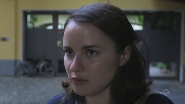 La Ragazza della Porta Accanto - Il Terzo Segreto di Satira (#aggratis) смотреть онлайн