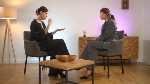 Кого мы зря называем нарциссами? Как работает коллективный нарциссизм и зачем травме нужен пьедеста