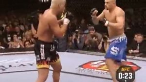 Chuck Liddell vs Tito Ortiz 1