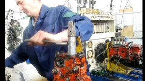 Гидроусилитель трактора ДТ-75. Сборка. МТМ СПК имени Кирова. Куюргазинский район, Башкортостан.