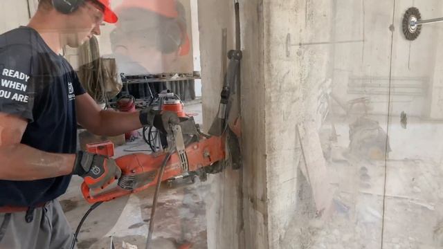 HUSQVARNA CUT-N-BREAK смотреть онлайн