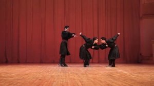 Калмыцкий танец. Балет Игоря Моисеева