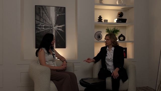 С КАКИМИ ЗАПРОСАМИ ПРИХОДЯТ В ФОКУС-ГРУППУ?  Артемова Ирина -  основатель SMM агентства