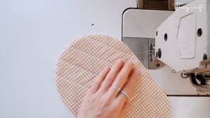 Look How Beautifully These Scraps Transform | Left-over Fabric Project | Thuy Crafts