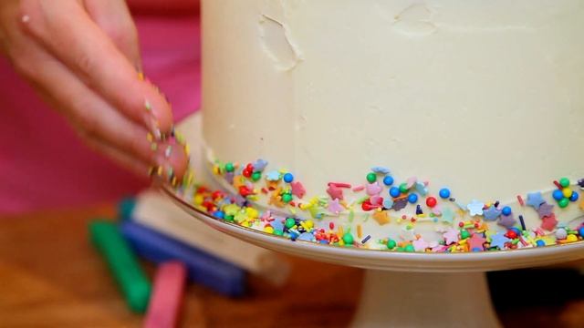 RAINBOW CAKE TUTORIAL | #rainbowcake #rainbow #pride #pridecake
