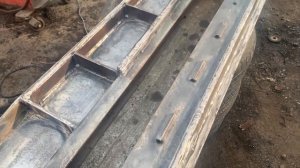 Автовоз LOHR. Ремонт и усиление подъёмных стоек