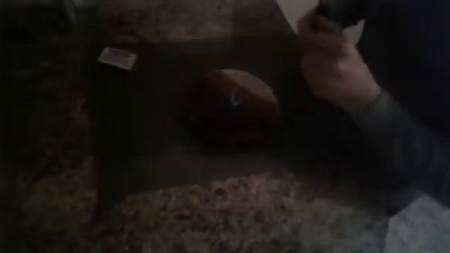 Фокус с водой и банкой смотреть онлайн