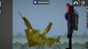 два ты мена титана против клок мена титана