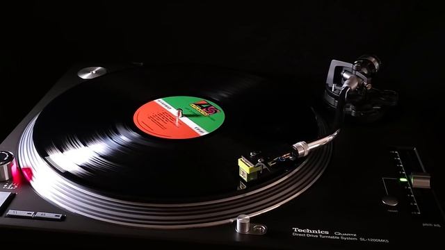 Led Zeppelin - Good Times Bad Times - Black Vinyl LP смотреть онлайн