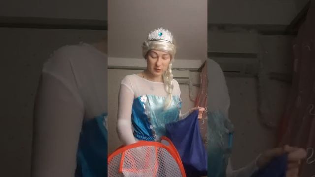 Эльза и снежки смотреть онлайн