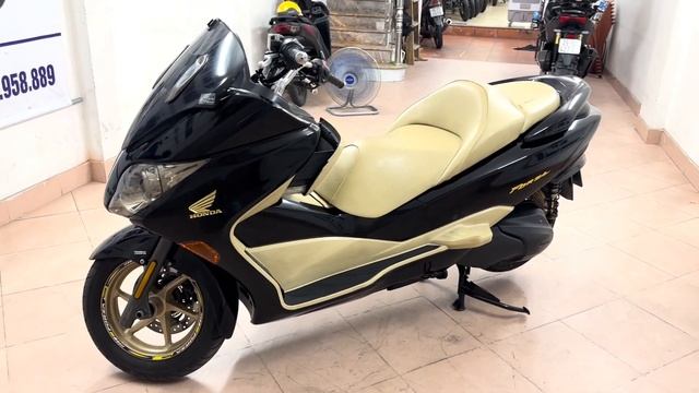 Honda Foza250cc chiếc Maxiscooter sang chảnh.Dt 0905958889.Sạp Xe Hoàng Anh 999-1001 Hồng Hà,HK,HN