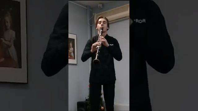 Э.Денисов,Соната для кларнета соло ,1 часть смотреть онлайн