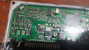 Нет искры Микас