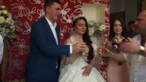 Жених пришел за невестой