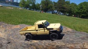 MN82 Toyota Land Cruiser 1/12 Crawler AliExpress Special!