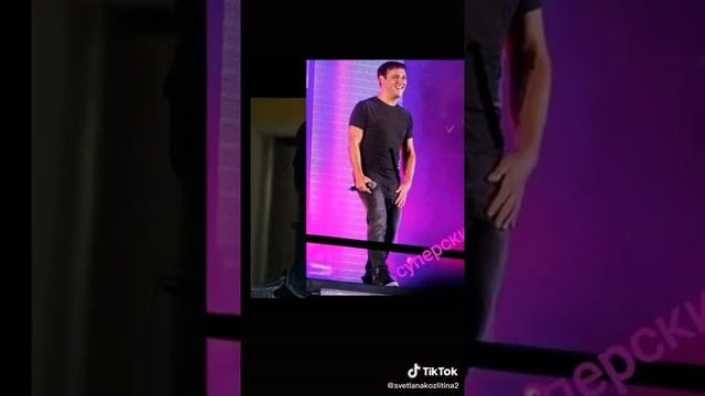 Видео от Светланы Козлитиной. поёт Глюкоза "Юра" смотреть онлайн