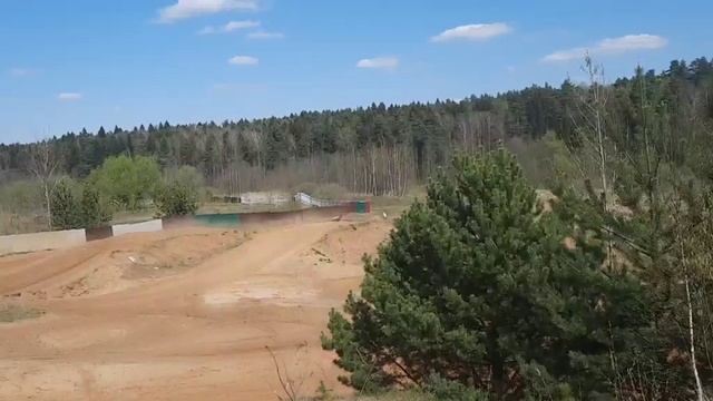 Мотокросс в Петрово-Дальнее без меня. Новости с трассы 24.04.2024 смотреть онлайн