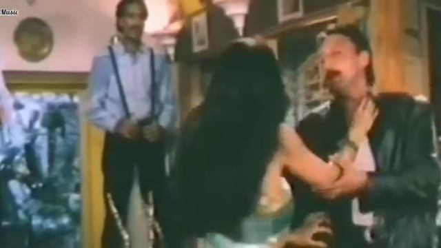 Gali_Gali_Mein_Full_HD_Song_Movie_Tridev_Jackie_Shroff_Sonam(((MRK Music))) смотреть онлайн