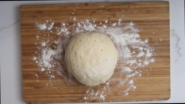 HOME MADE BREAD ROLLS - NO KNEAD METHOD