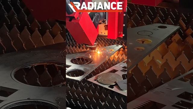 НОВЫЙ ЛАЗЕРНЫЙ СТАНОК RADIANCE 9030. 12кВт. 3D резка.