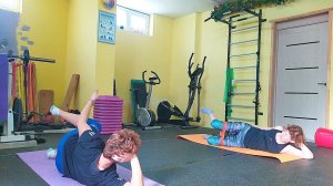 Комплекс упражнений для тазобедренных суставов.