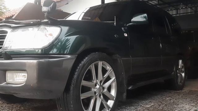 Toyota Land Cruiser vx100 Limited Tahun 2002 air suspension смотреть онлайн