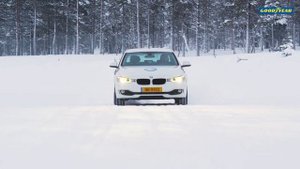 Goodyear | UltraGrip Performance Gen-1- TÜV Testing | Produktfilm