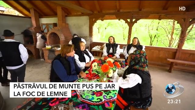 Tradiţii înainte de Paşte păstrate cu sfinţenie de mii de ani, în Mararemuş смотреть онлайн