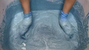 Water, powder and laundry gel 🤍🫧Squeezing sponges asmr