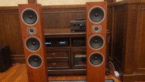 Heco Victa 700