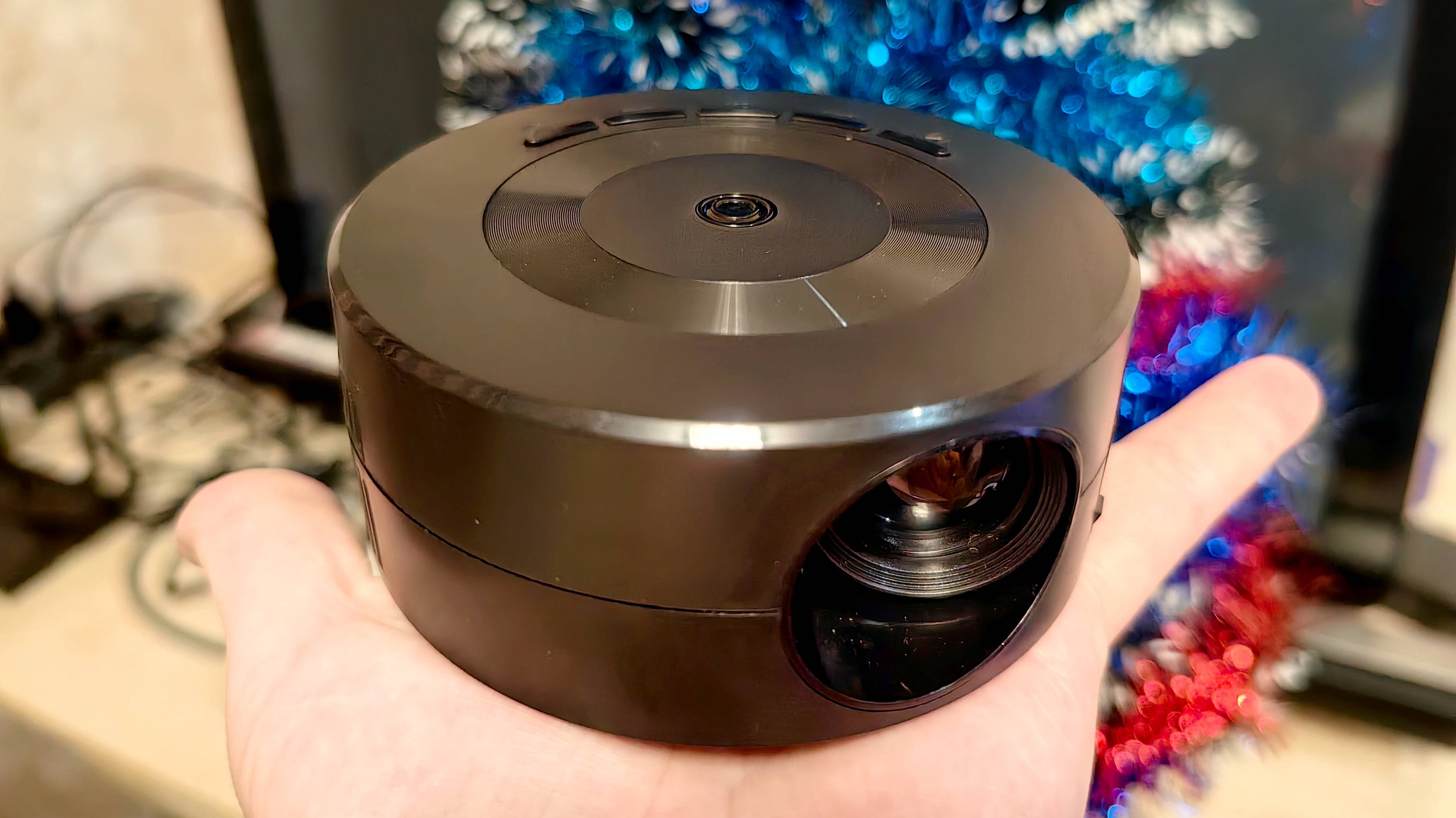 Портативный мини-проектор YT200 HD смотреть онлайн