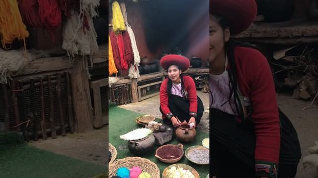 Travel to Peru: Peruvian fabric dyeing presentation ( Part 2)