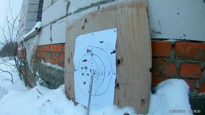 Стрельба из травмата 45 калибра по телефону