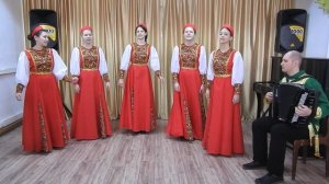 Ансамбль народной песни "Лазоревый цвет" р.н.п. " Вставало солнышко"