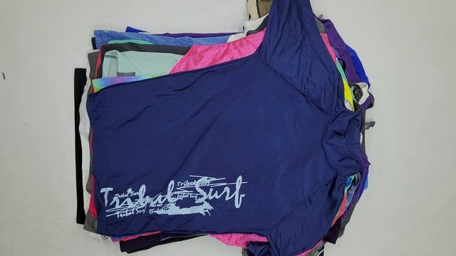 30126 Футболки женские спортивные, секонд (extra), США, 1 пак, 11.4 кг, 4.90€/кг, 92 шт смотреть онлайн