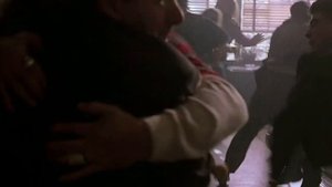 "Бронкская история" A Bronx Tale 1993. Расправа над байкерами .