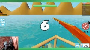 Быть акулой или охотником на акул! Вовчик играет в Roblox ( SharkBite )!
